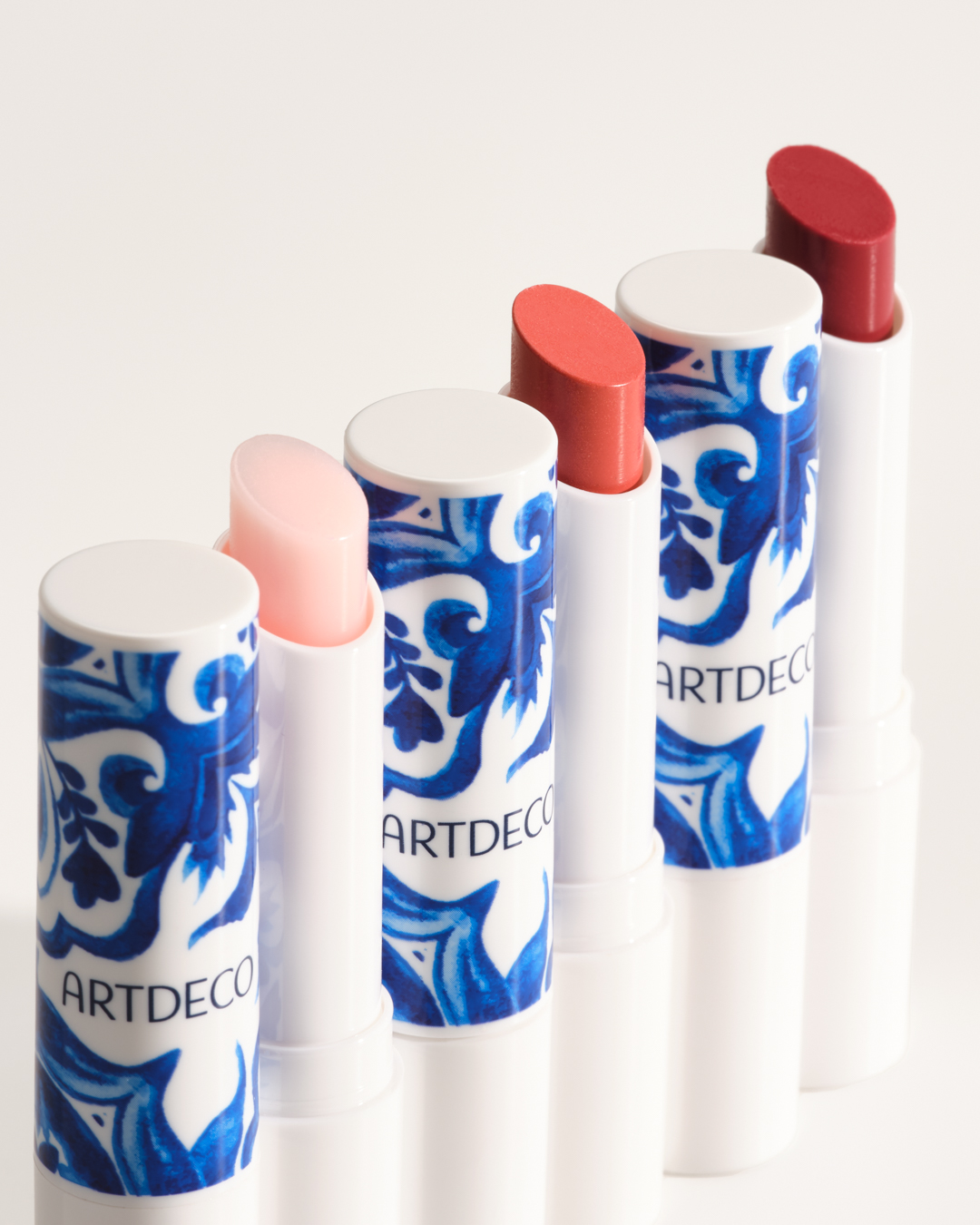Artdeco Color Booster Lip Balm      Tales of Ocean & Light